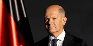 Otázka pomoci Ukrajine zničila nemeckú koalíciu, tvrdí bývalý kancelár