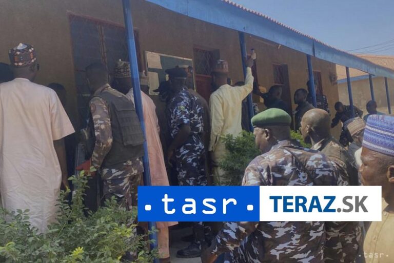 Po sérii masových únosov v Nigérii vyhlásili stav núdze