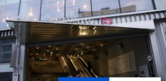 Policajt postrelil na železničnej stanici muža s nožom