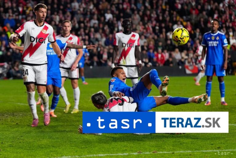 Real iba remizoval v malom madridskom derby na pôde Vallecana