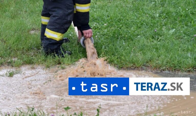 SHMÚ varuje pred silným dažďom i povodňou z topiaceho sa snehu