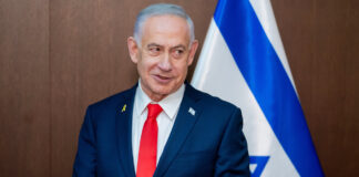 Türkiye vydáva na Netanjahua zatykače za „genocídu“.