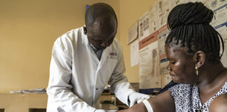 USA budú požadovať údaje o patogénoch výmenou za zahraničnú pomoc v oblasti zdravotníctva – Guardian