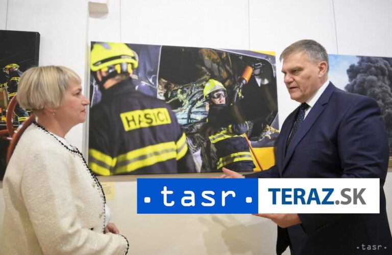 Výstava fotografií v STM približuje zásahy českých hasičov za 25 rokov