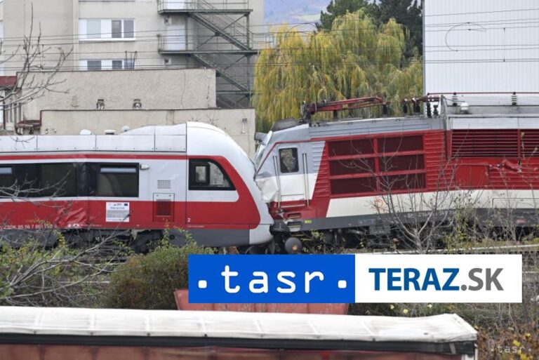 Železničnú trať po nedeľnej nehode vlakov plne obnovili