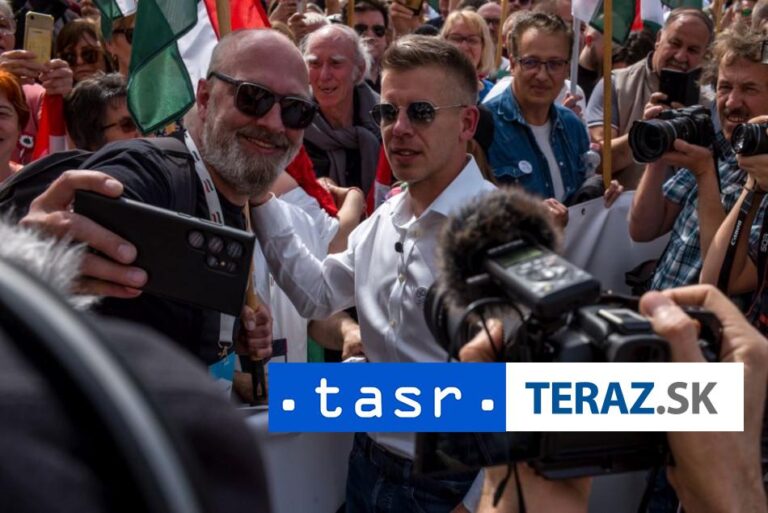 Získame krajinu späť od padlej, skorumpovanej vlády