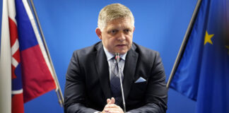 „Choďte bojovať za Ukrajinu,“ odkázal slovenský premiér prokyjevským študentom