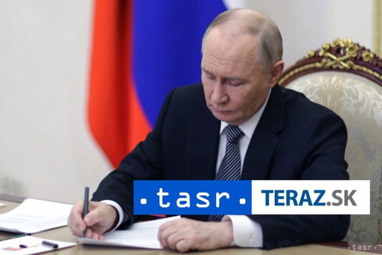 Ukrajina tvrdí, že Siversk nepadol; Putin už jednotkám gratuloval