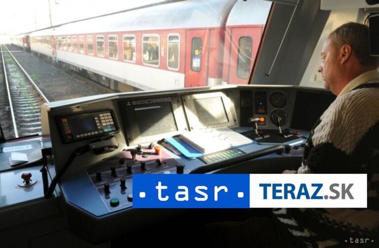 Rušňovodiči odmietajú kamery, varujú pred rizikom narušenia dopravy