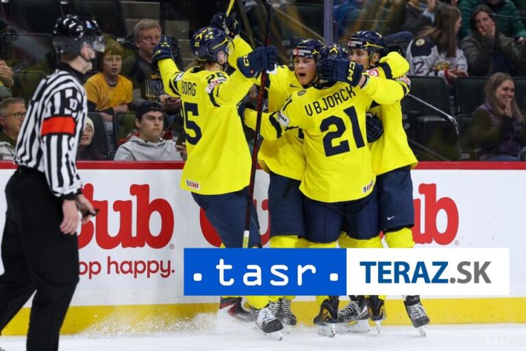 Švédi otočili v 3. tretine duel so Švajčiarmi, zvíťazili 4:2