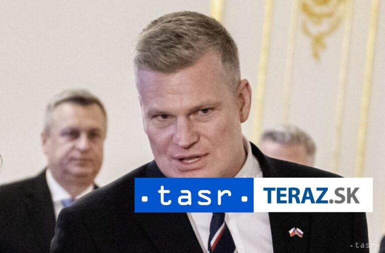 Turek zo zdravotných dôvodov zrušil plánovanú schôdzku s Pavlom